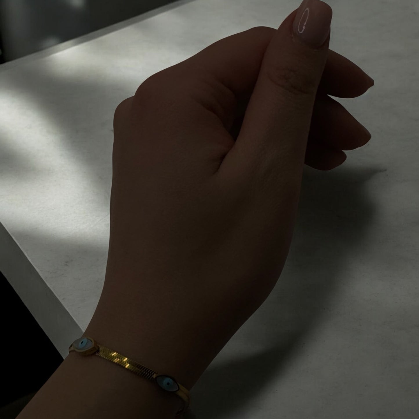 Elegant roestvrijstalen boze oog armband in goudkleur, vervaagt niet