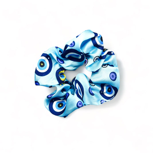 Nazar Aqua haarelastiek, gemaakt van zacht en rekbaar materiaal, biedt een comfortabele pasvorm en voegt een stijlvol accent toe aan elke haarstijl en outfit.