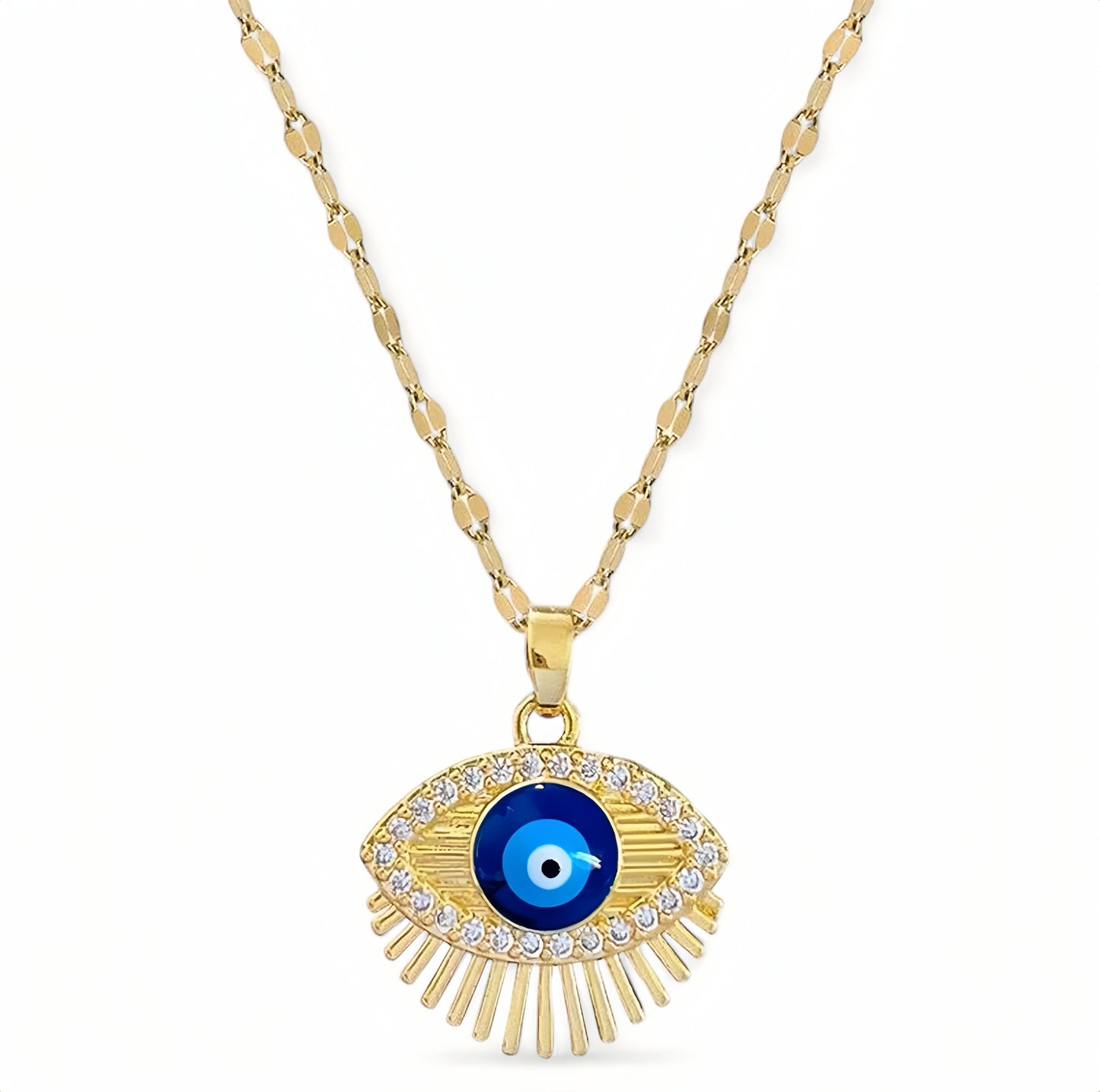 Close-up van de Boze Oog Moonlit ketting in goud, gemaakt van roestvrij staal, met een verfijnd boze oog symbool voor bescherming